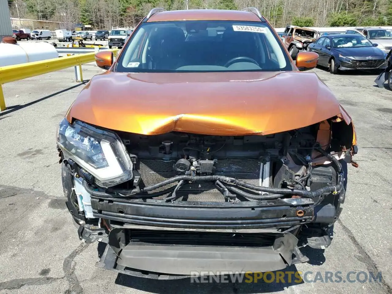 5 Photograph of a damaged car JN8AT2MVXKW376447 NISSAN ROGUE 2019