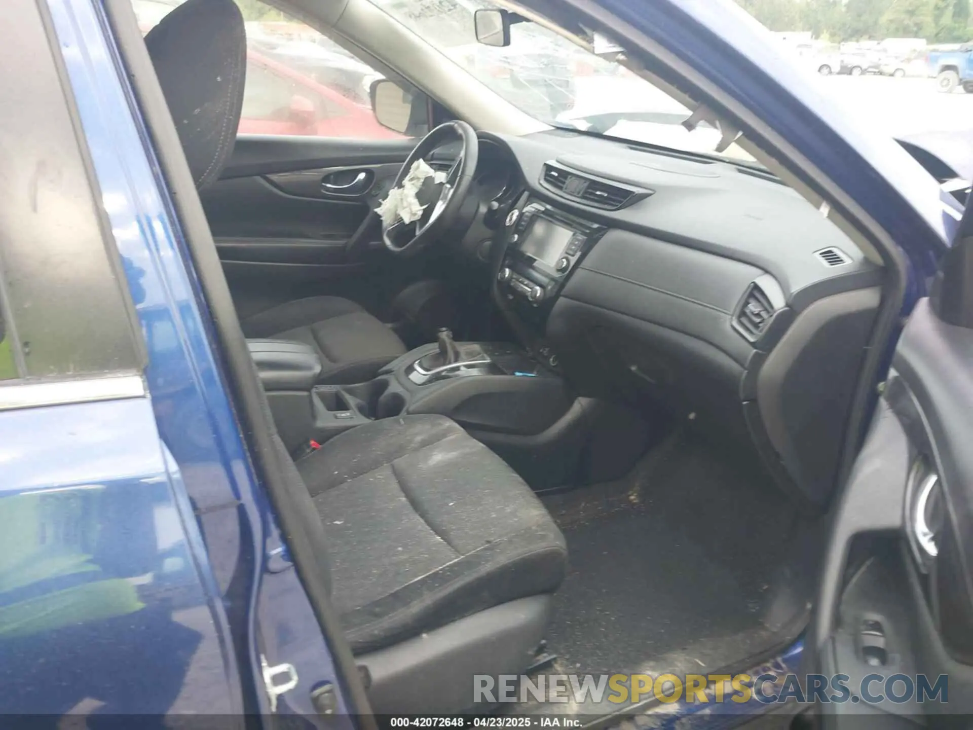 5 Photograph of a damaged car JN8AT2MVXKW383981 NISSAN ROGUE 2019