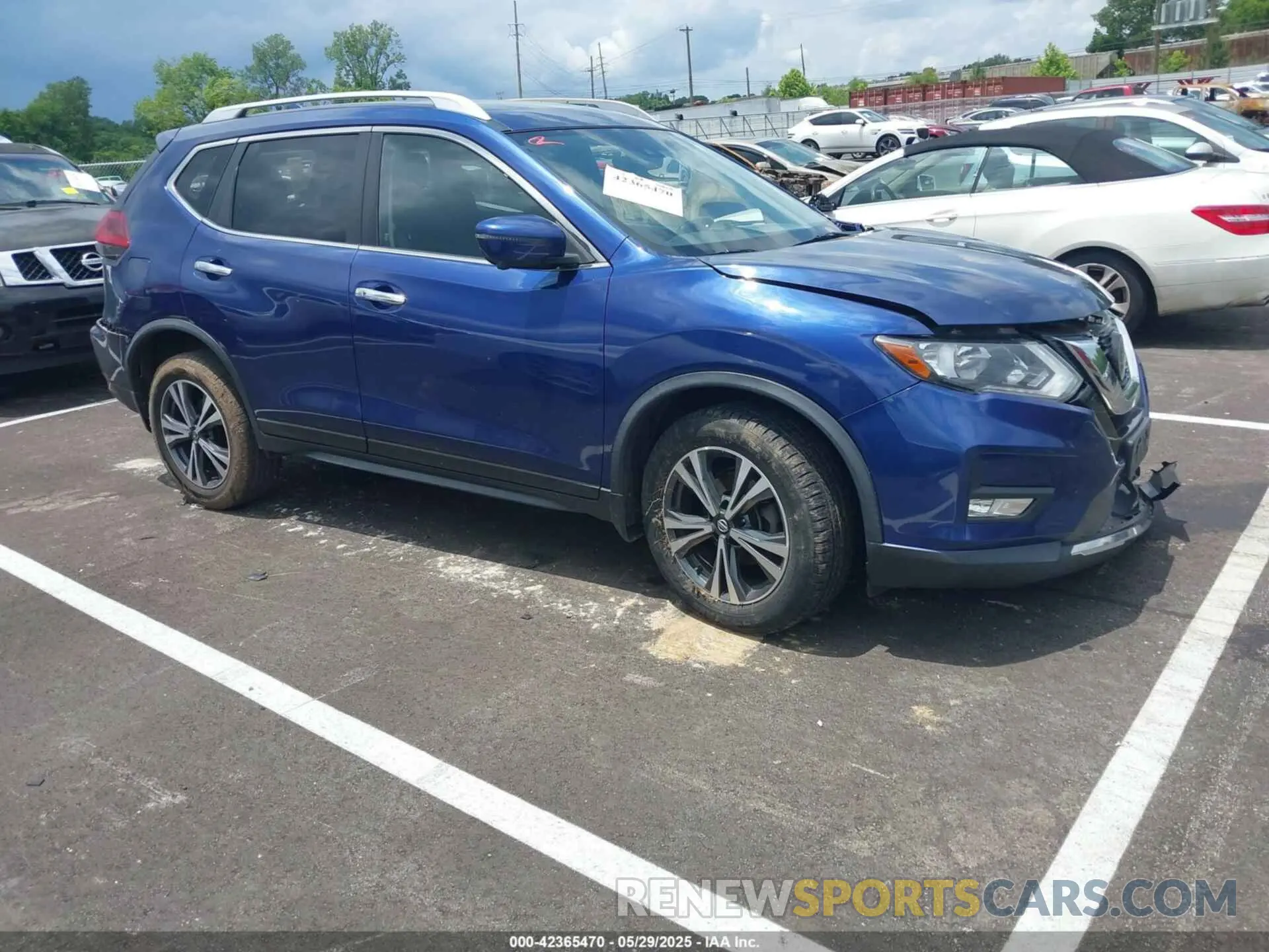 13 Photograph of a damaged car JN8AT2MVXKW386900 NISSAN ROGUE 2019