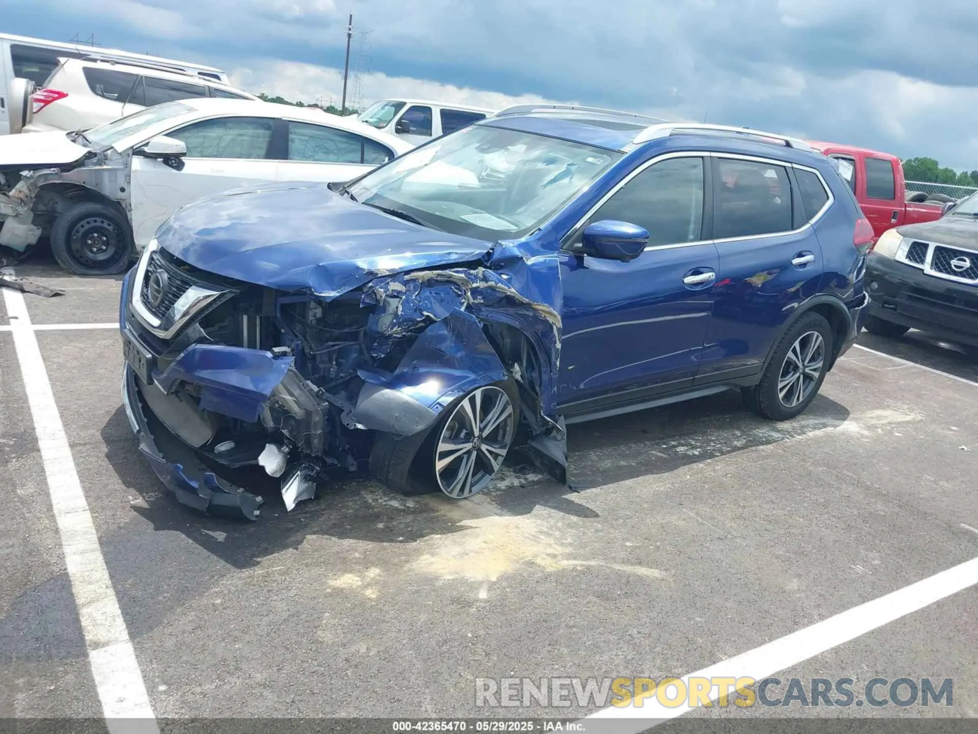 2 Photograph of a damaged car JN8AT2MVXKW386900 NISSAN ROGUE 2019