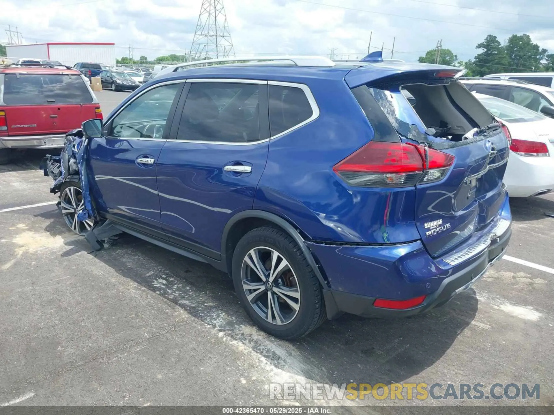 3 Photograph of a damaged car JN8AT2MVXKW386900 NISSAN ROGUE 2019