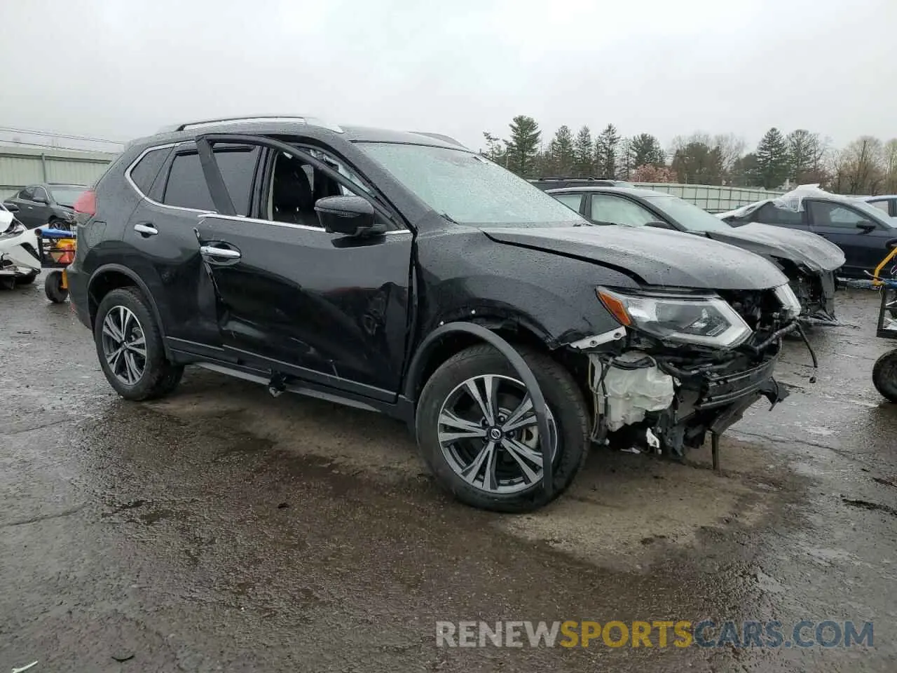 4 Photograph of a damaged car JN8AT2MVXKW394317 NISSAN ROGUE 2019