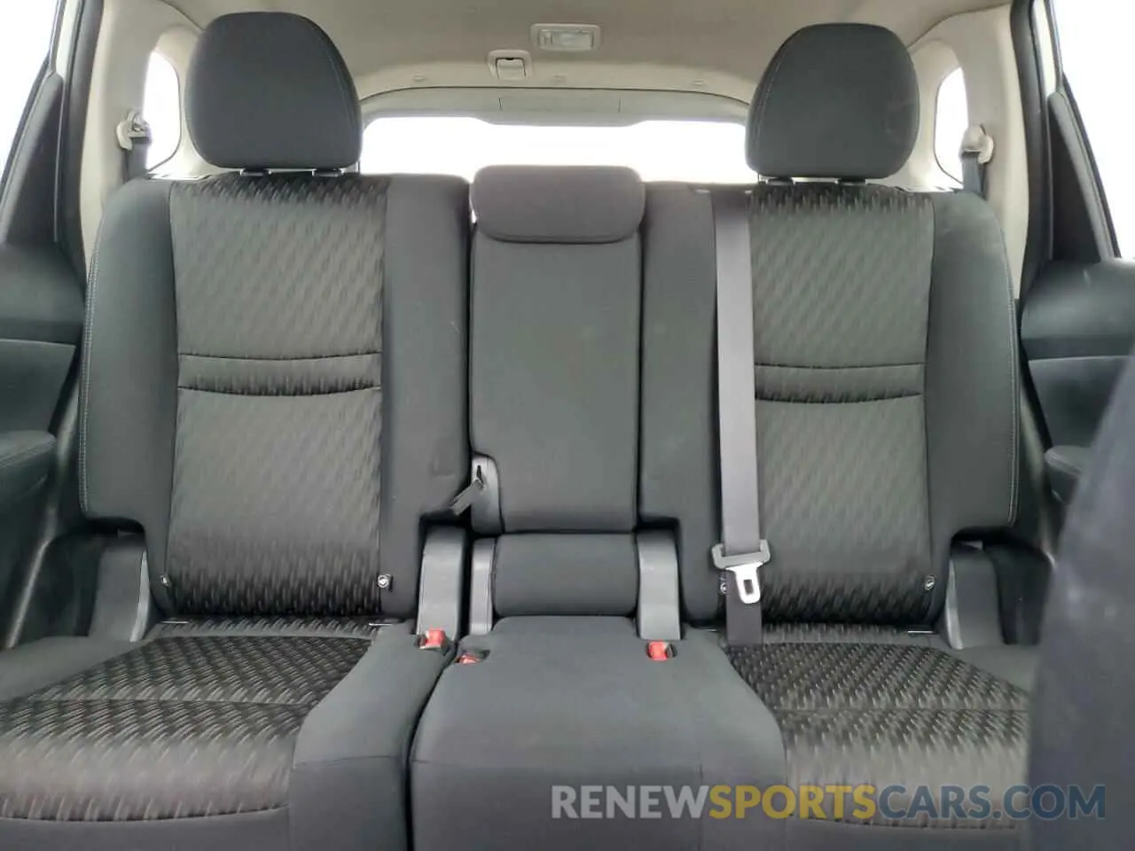 10 Photograph of a damaged car KNMAT2MT0KP516221 NISSAN ROGUE 2019