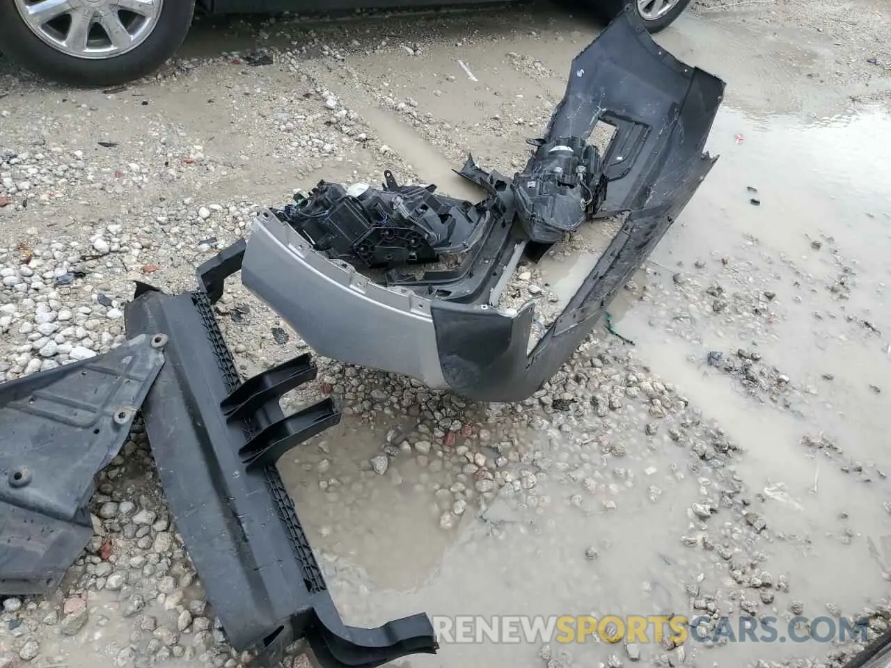 13 Photograph of a damaged car KNMAT2MT0KP516221 NISSAN ROGUE 2019