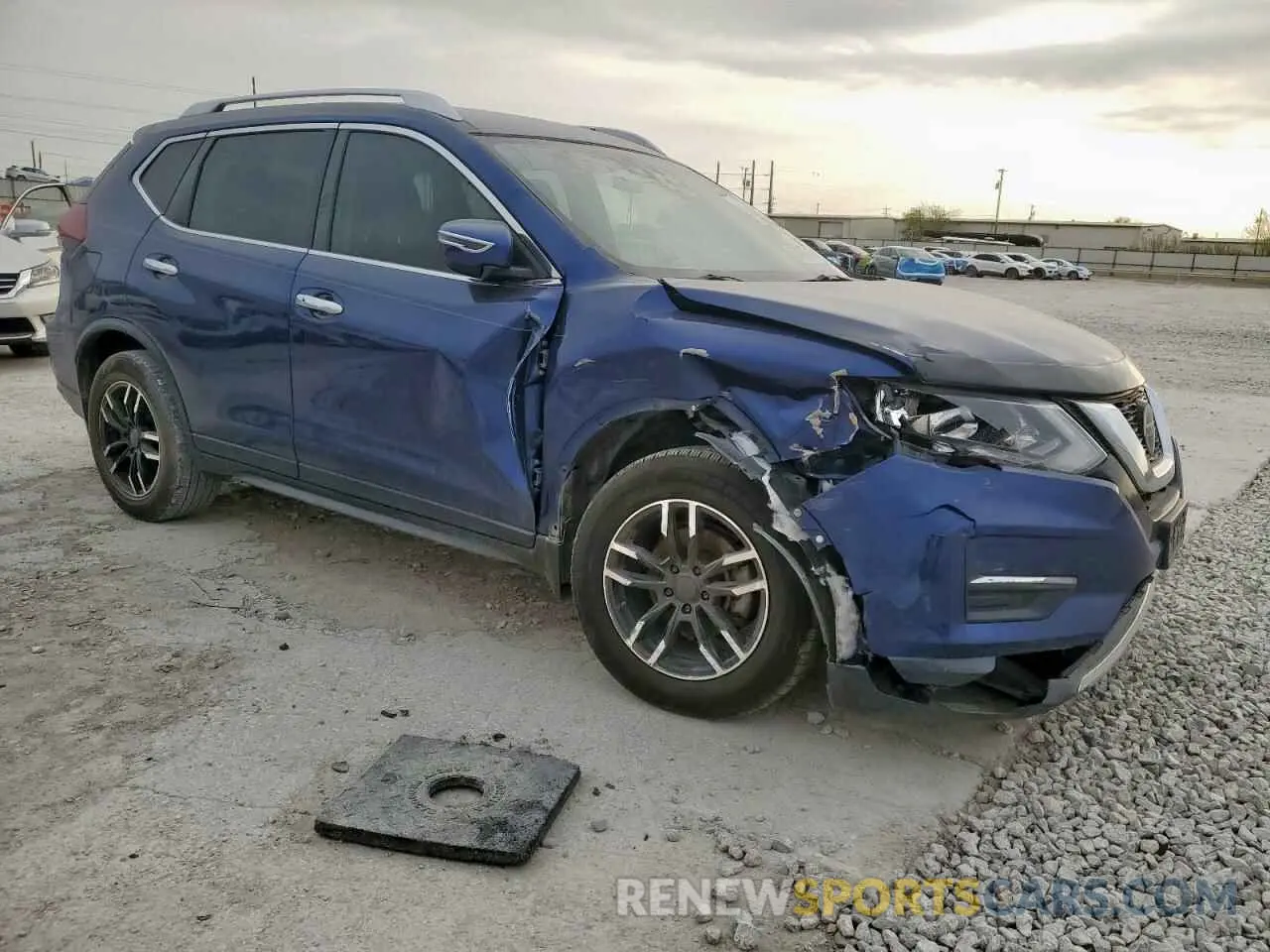 4 Photograph of a damaged car KNMAT2MT0KP547548 NISSAN ROGUE 2019