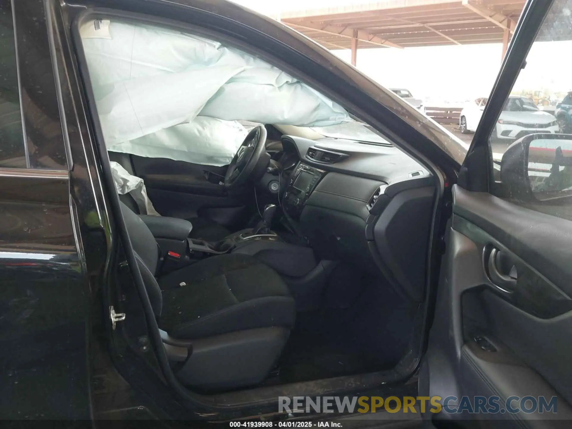 5 Photograph of a damaged car KNMAT2MT0KP548859 NISSAN ROGUE 2019