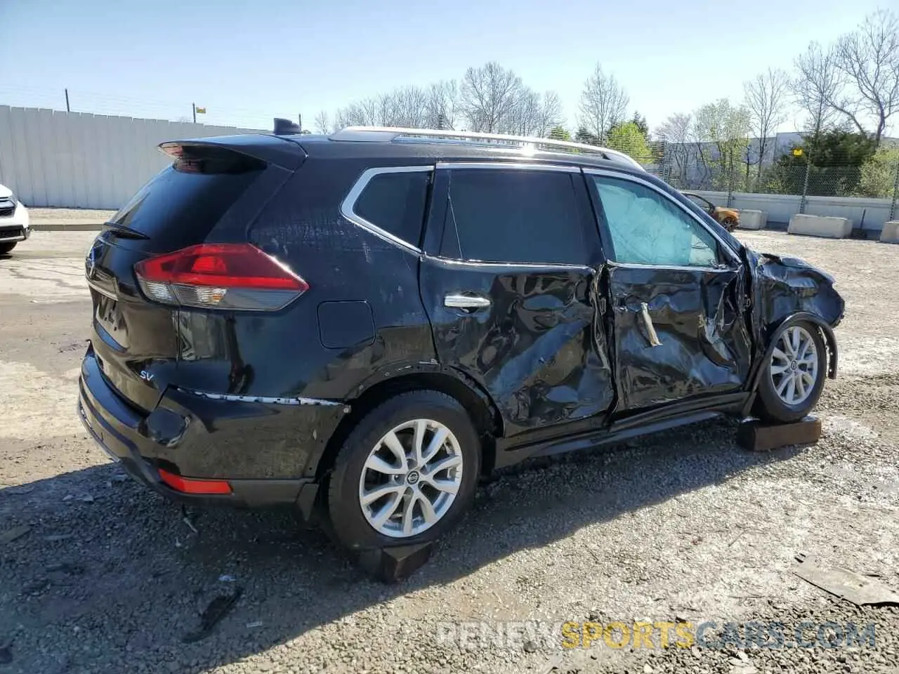 3 Photograph of a damaged car KNMAT2MT0KP552281 NISSAN ROGUE 2019