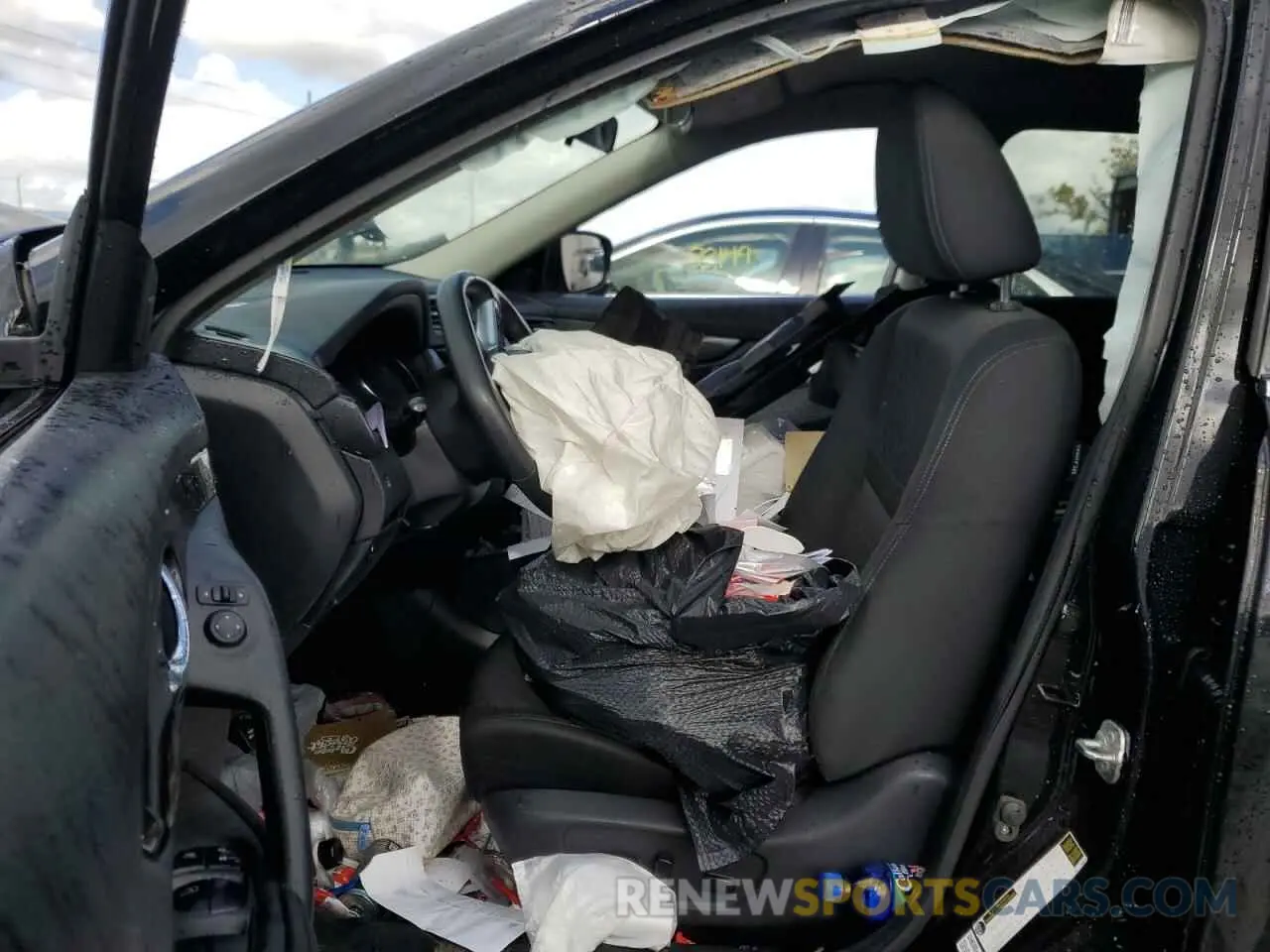 7 Photograph of a damaged car KNMAT2MT0KP553463 NISSAN ROGUE 2019