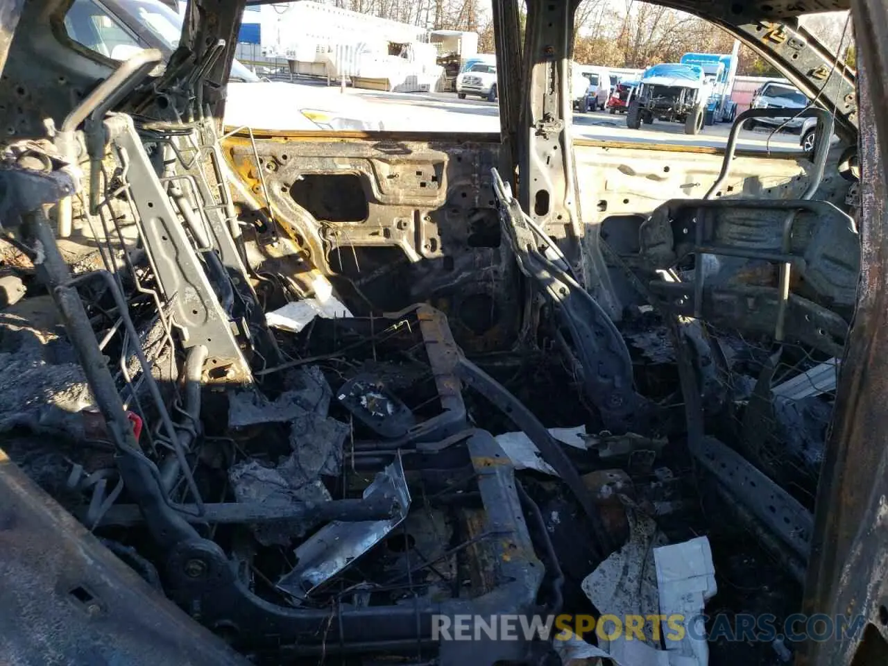10 Photograph of a damaged car KNMAT2MT1KP518558 NISSAN ROGUE 2019