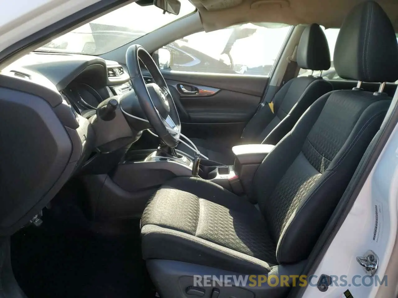 7 Photograph of a damaged car KNMAT2MT2KP500540 NISSAN ROGUE 2019