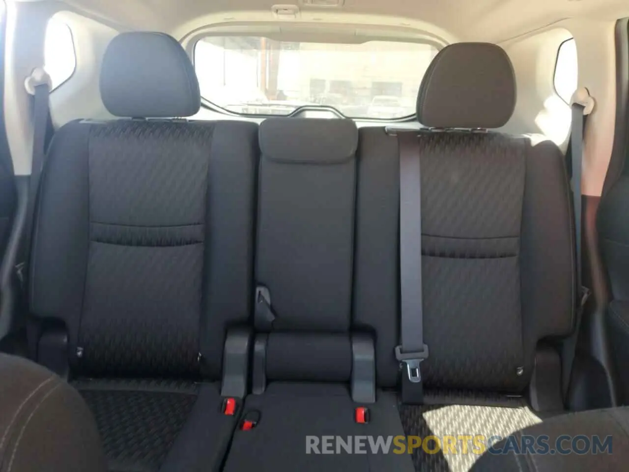 10 Photograph of a damaged car KNMAT2MT2KP513627 NISSAN ROGUE 2019
