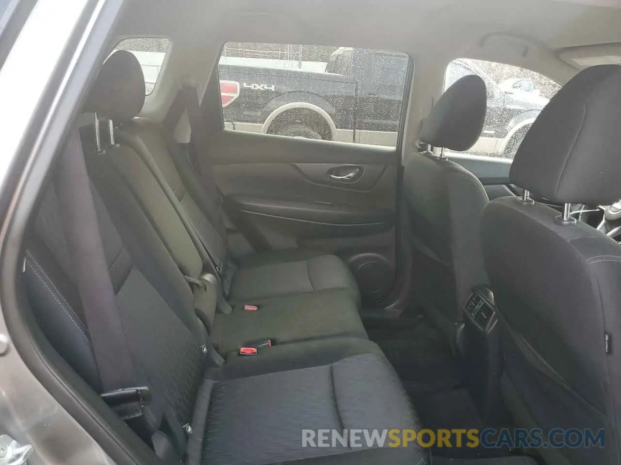 10 Photograph of a damaged car KNMAT2MT2KP515491 NISSAN ROGUE 2019