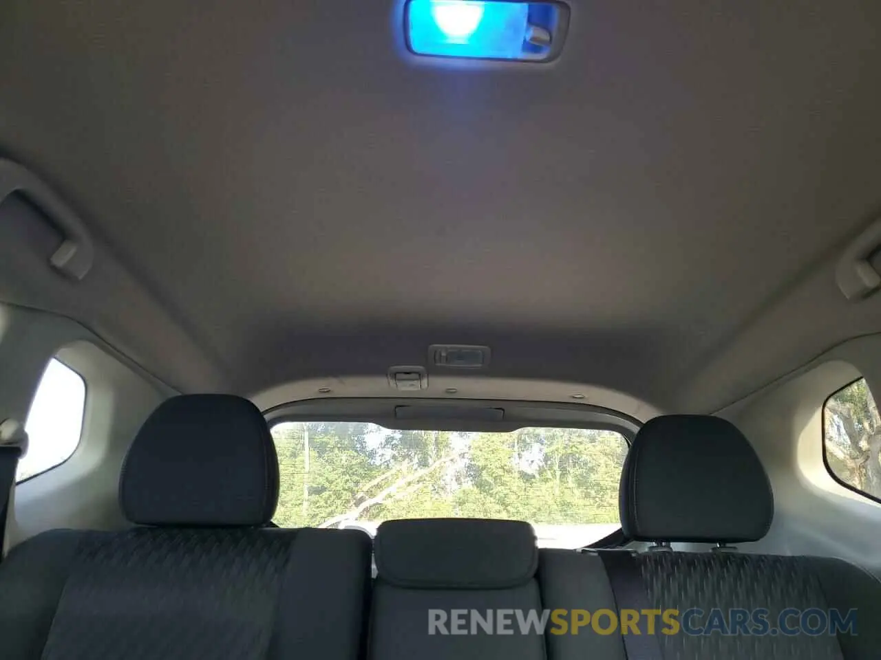 10 Photograph of a damaged car KNMAT2MT2KP516415 NISSAN ROGUE 2019