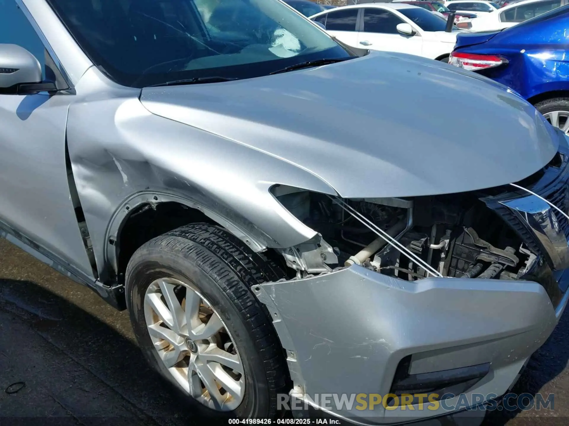 17 Photograph of a damaged car KNMAT2MT2KP530752 NISSAN ROGUE 2019