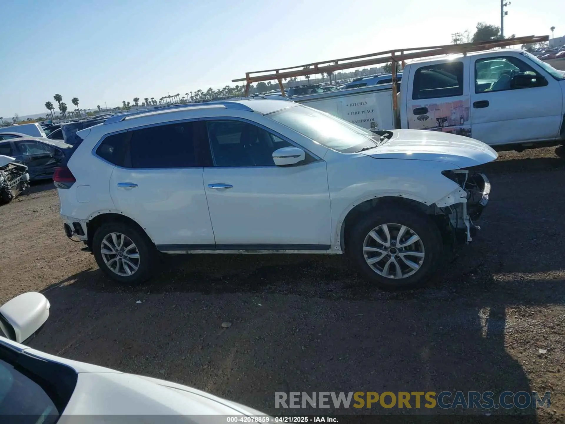 14 Photograph of a damaged car KNMAT2MT2KP537037 NISSAN ROGUE 2019