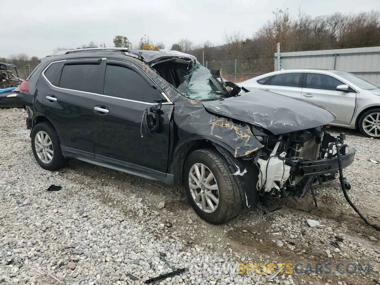 4 Photograph of a damaged car KNMAT2MT2KP557319 NISSAN ROGUE 2019