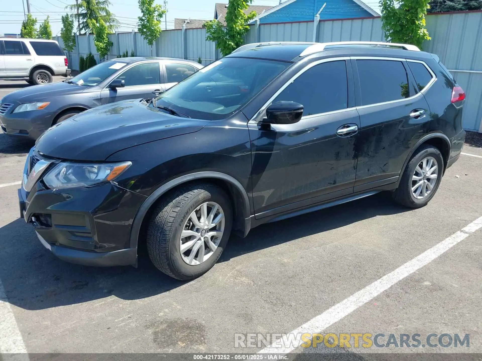 2 Photograph of a damaged car KNMAT2MT2KP560575 NISSAN ROGUE 2019