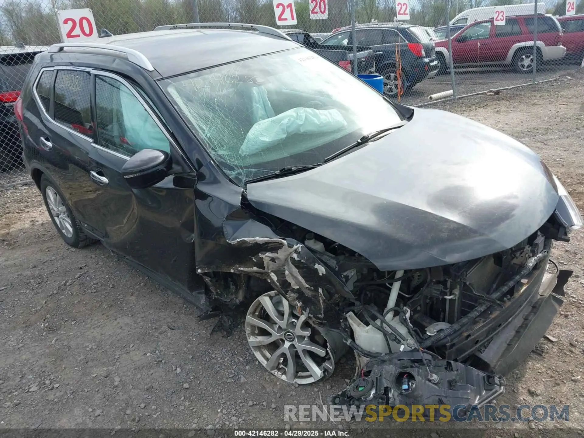 1 Photograph of a damaged car KNMAT2MT3KP512549 NISSAN ROGUE 2019