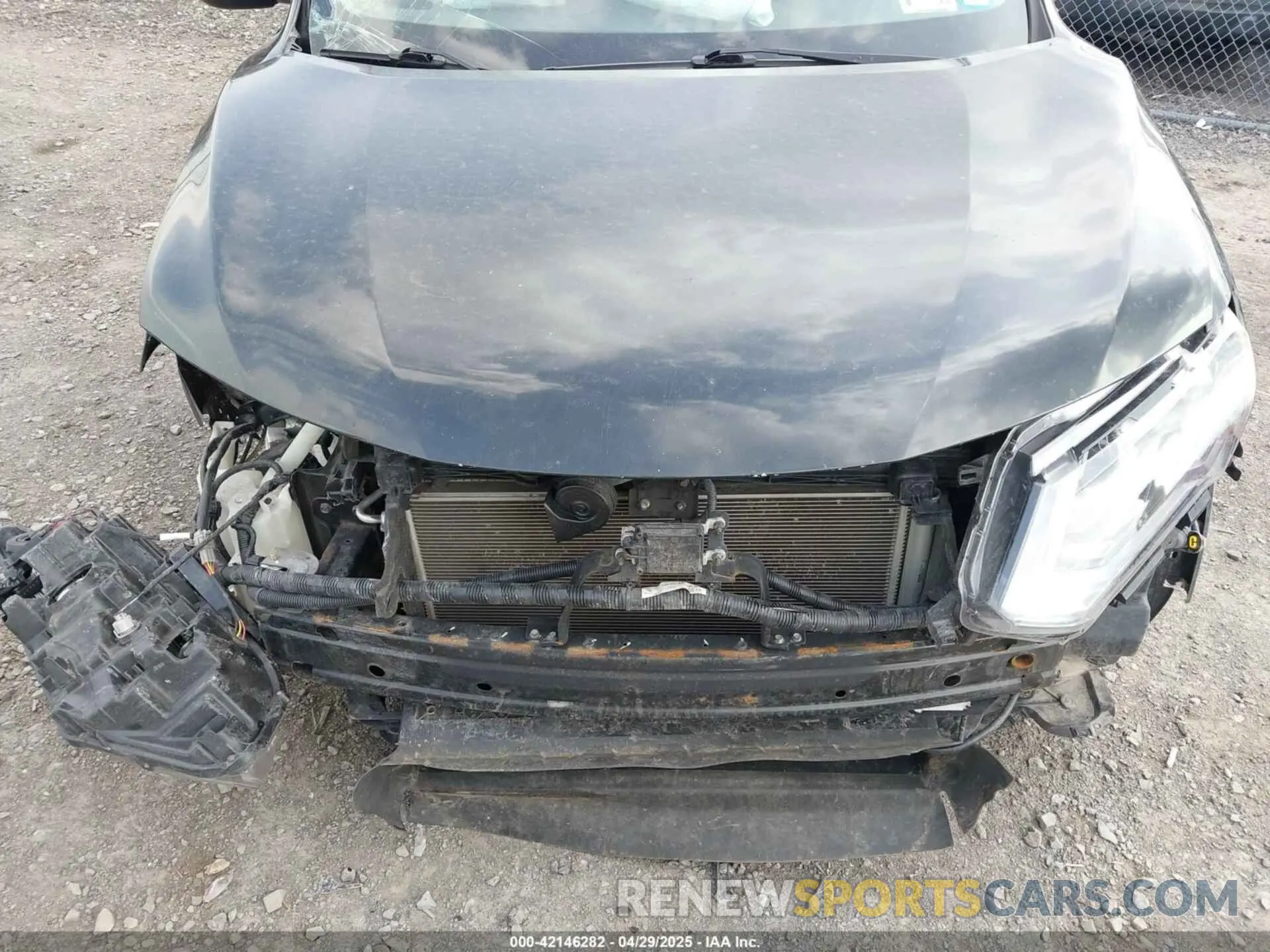 18 Photograph of a damaged car KNMAT2MT3KP512549 NISSAN ROGUE 2019