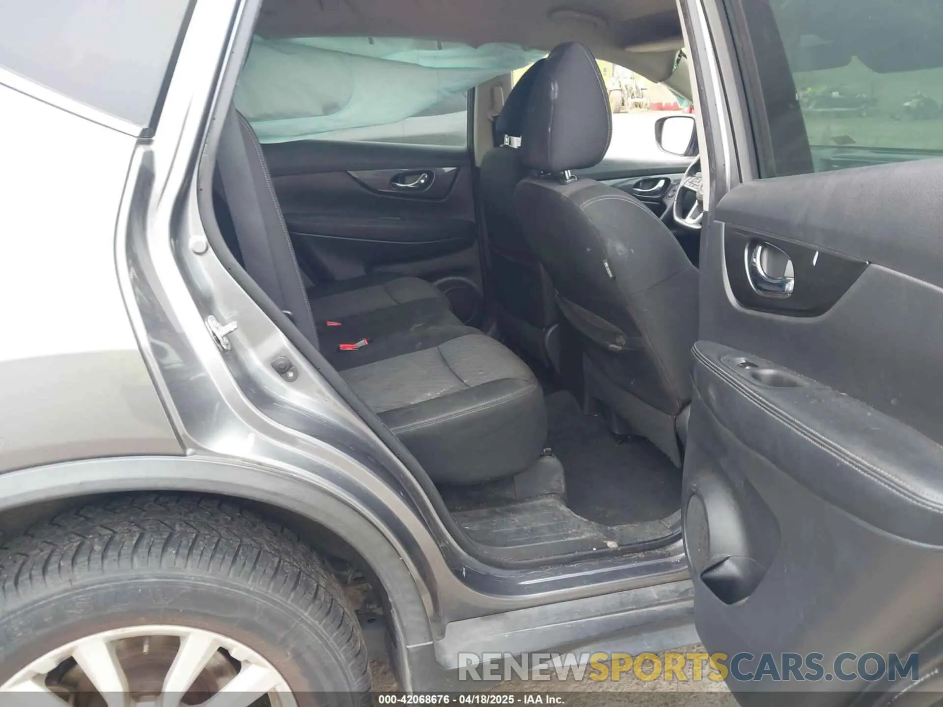 8 Photograph of a damaged car KNMAT2MT3KP514673 NISSAN ROGUE 2019