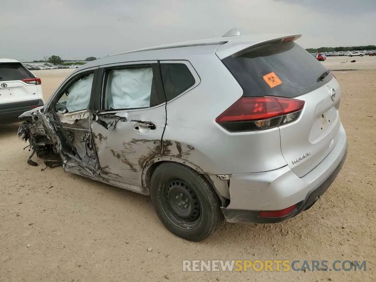 2 Photograph of a damaged car KNMAT2MT3KP519937 NISSAN ROGUE 2019