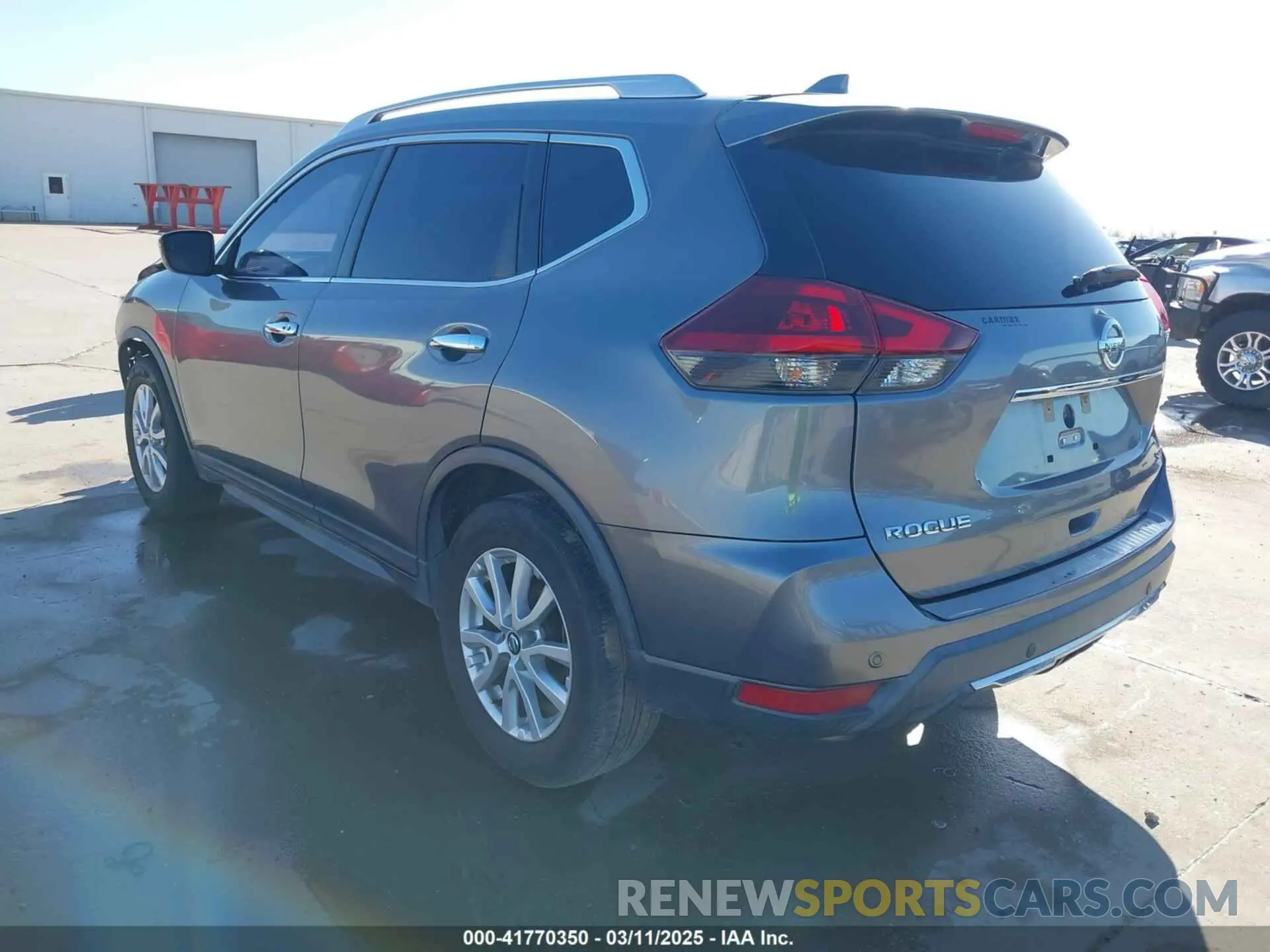3 Photograph of a damaged car KNMAT2MT3KP525060 NISSAN ROGUE 2019