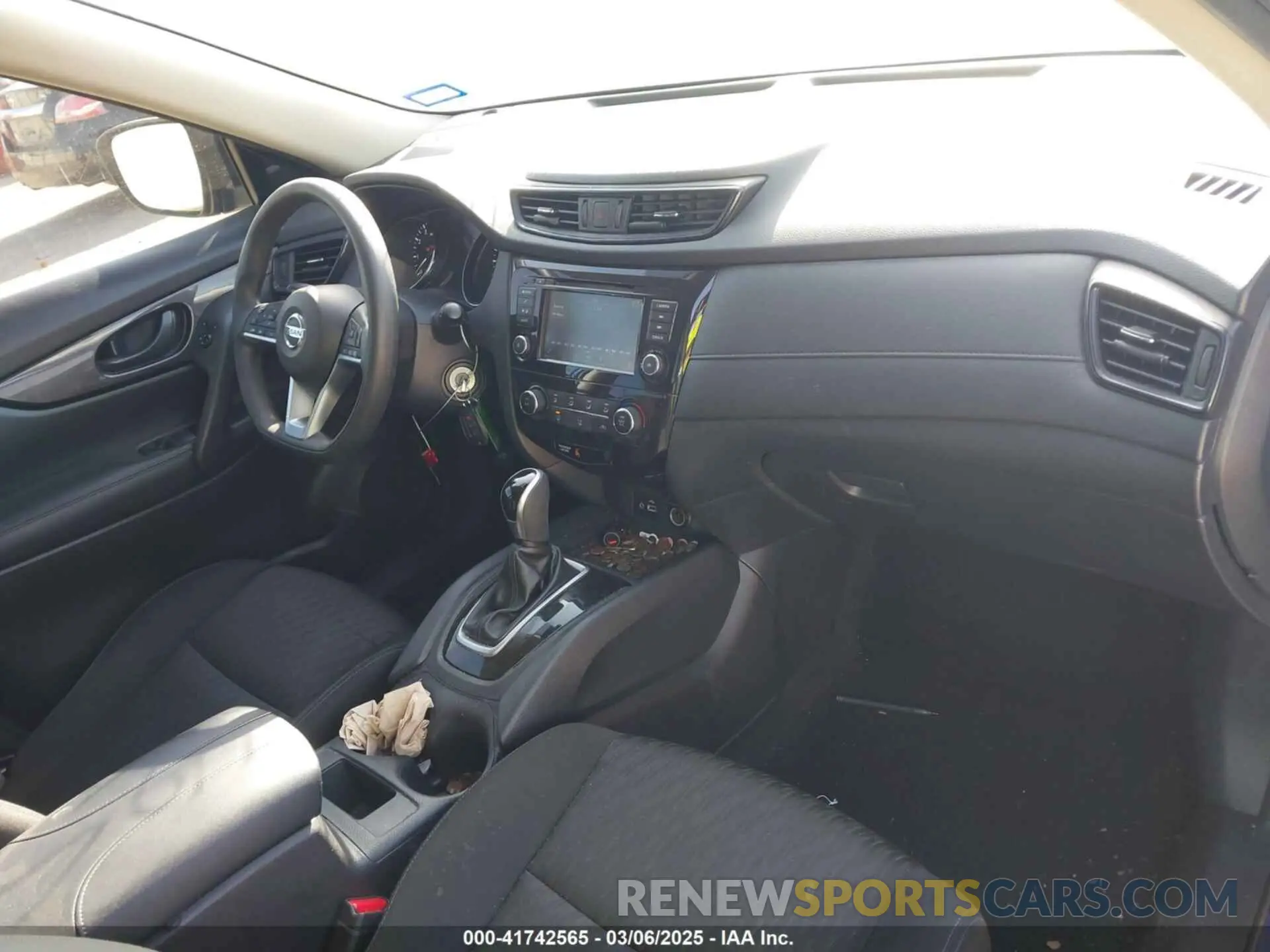 5 Photograph of a damaged car KNMAT2MT3KP543719 NISSAN ROGUE 2019