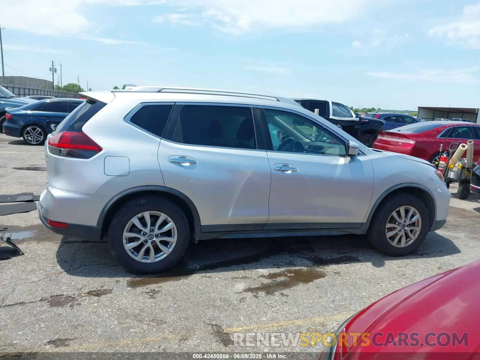 13 Photograph of a damaged car KNMAT2MT4KP501589 NISSAN ROGUE 2019