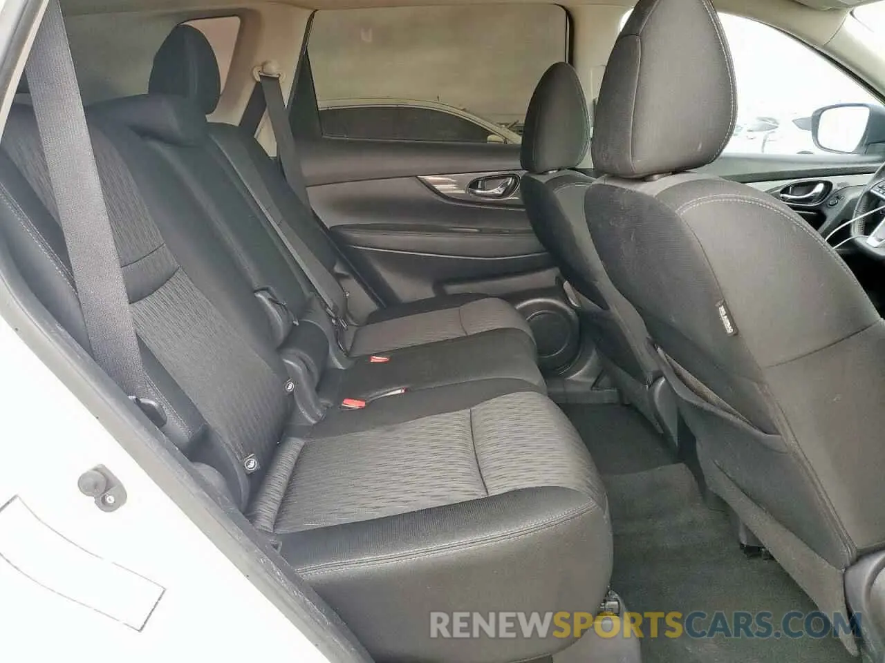 11 Photograph of a damaged car KNMAT2MT4KP525164 NISSAN ROGUE 2019
