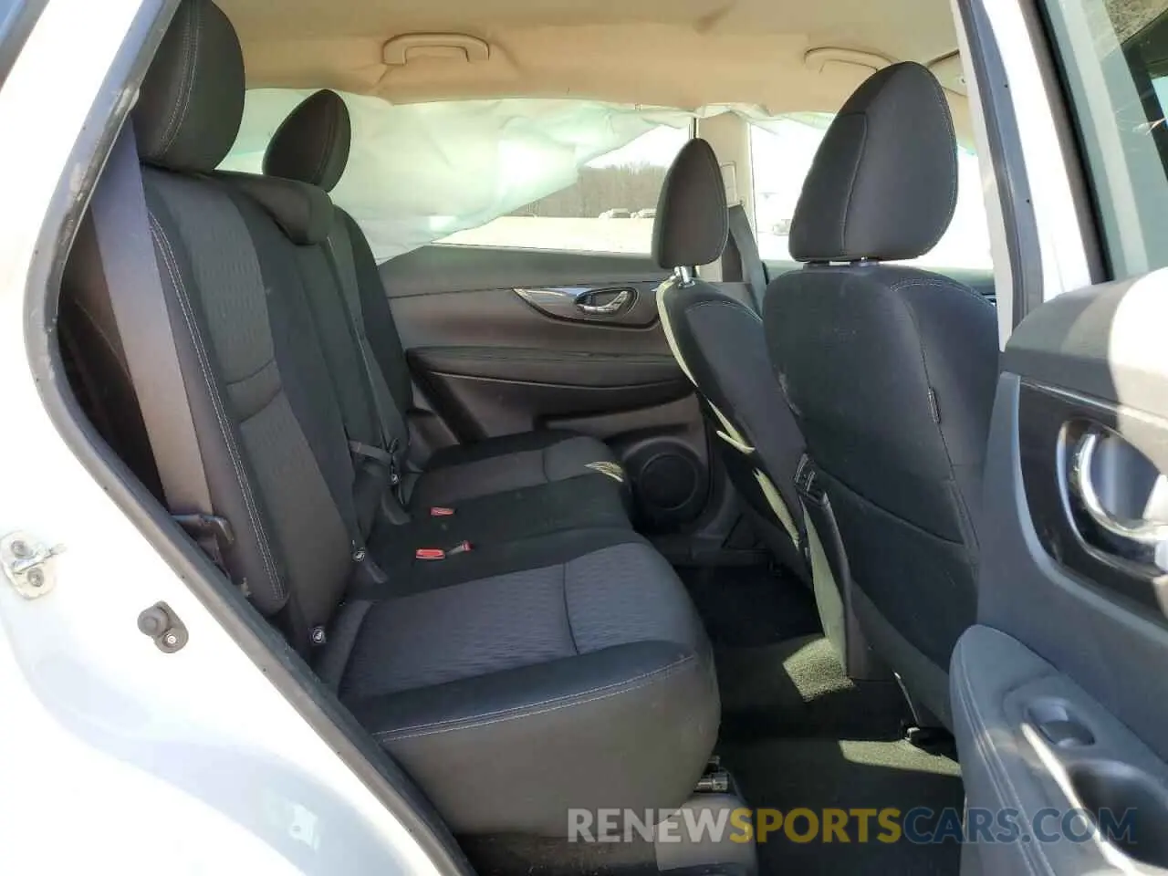 11 Photograph of a damaged car KNMAT2MT5KP502458 NISSAN ROGUE 2019