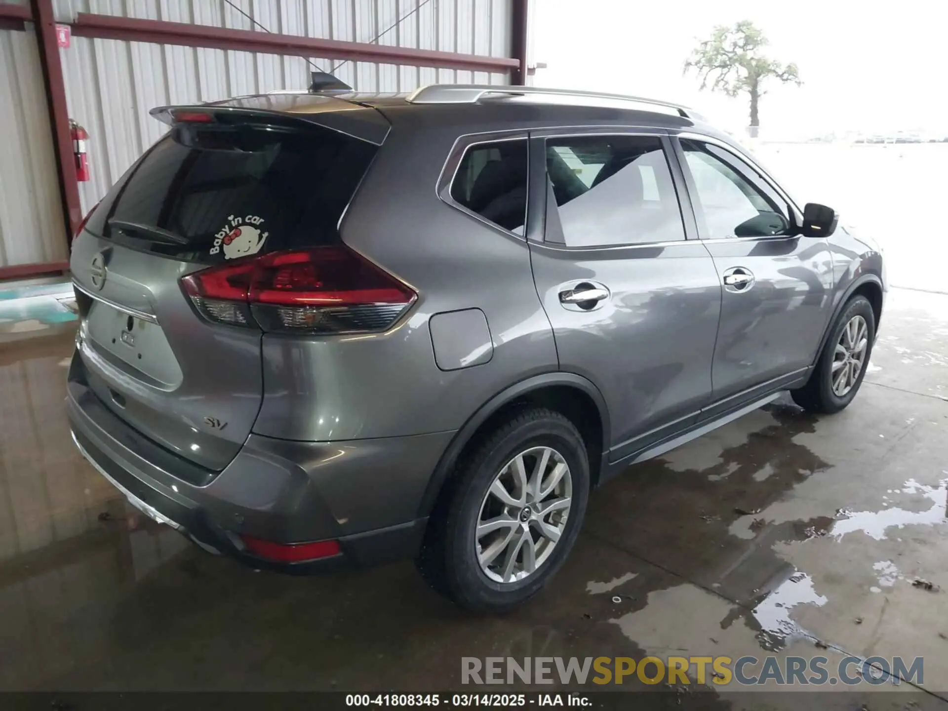 4 Photograph of a damaged car KNMAT2MT5KP506347 NISSAN ROGUE 2019