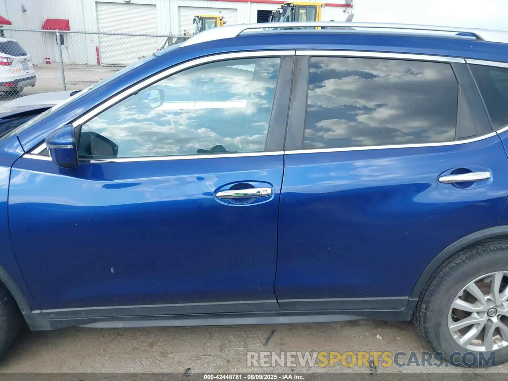 14 Photograph of a damaged car KNMAT2MT5KP517204 NISSAN ROGUE 2019