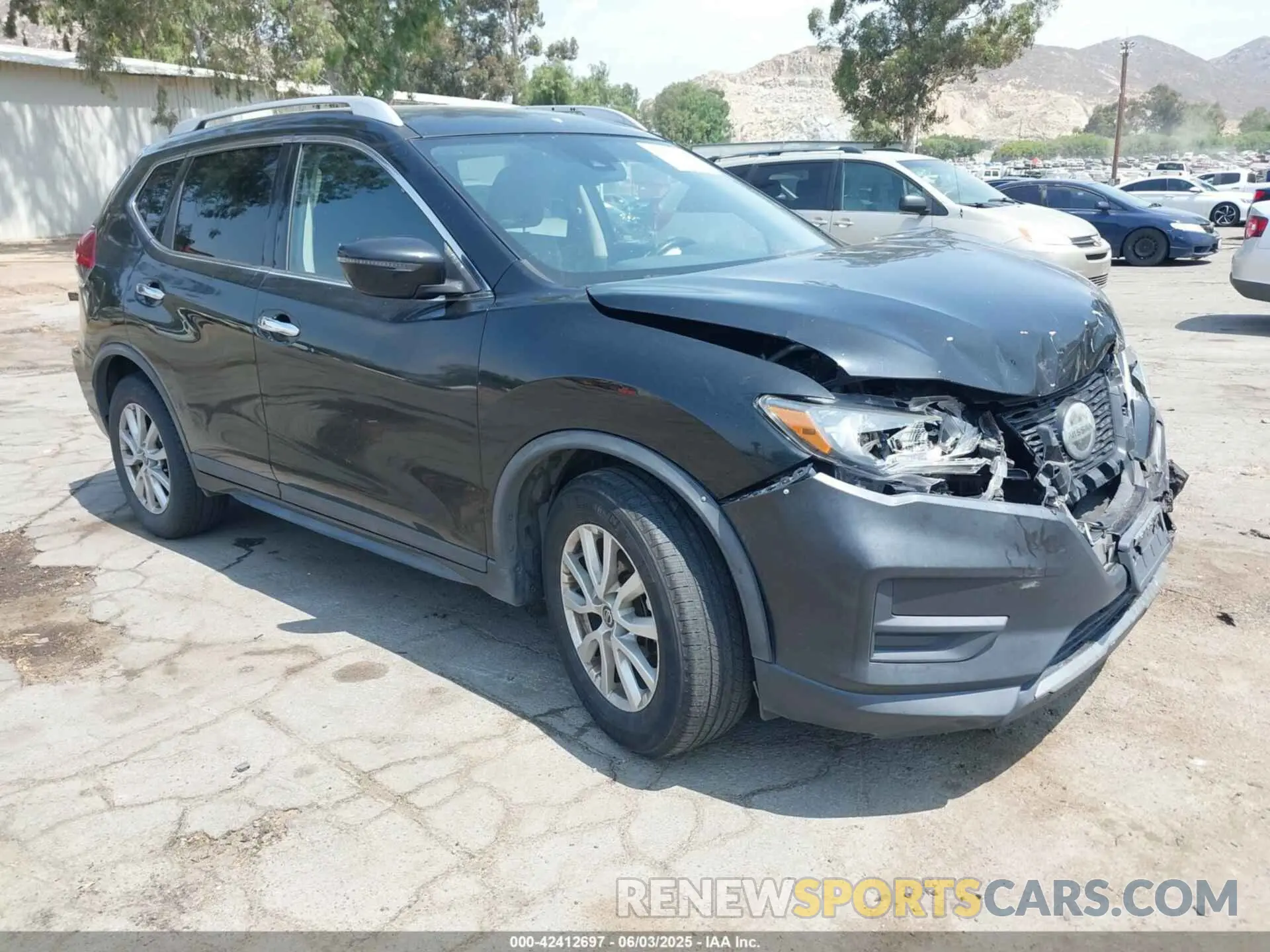 1 Photograph of a damaged car KNMAT2MT5KP529742 NISSAN ROGUE 2019
