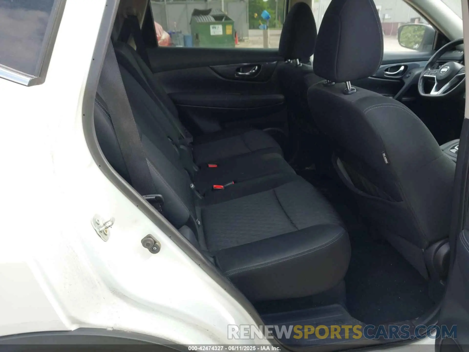 8 Photograph of a damaged car KNMAT2MT5KP543348 NISSAN ROGUE 2019