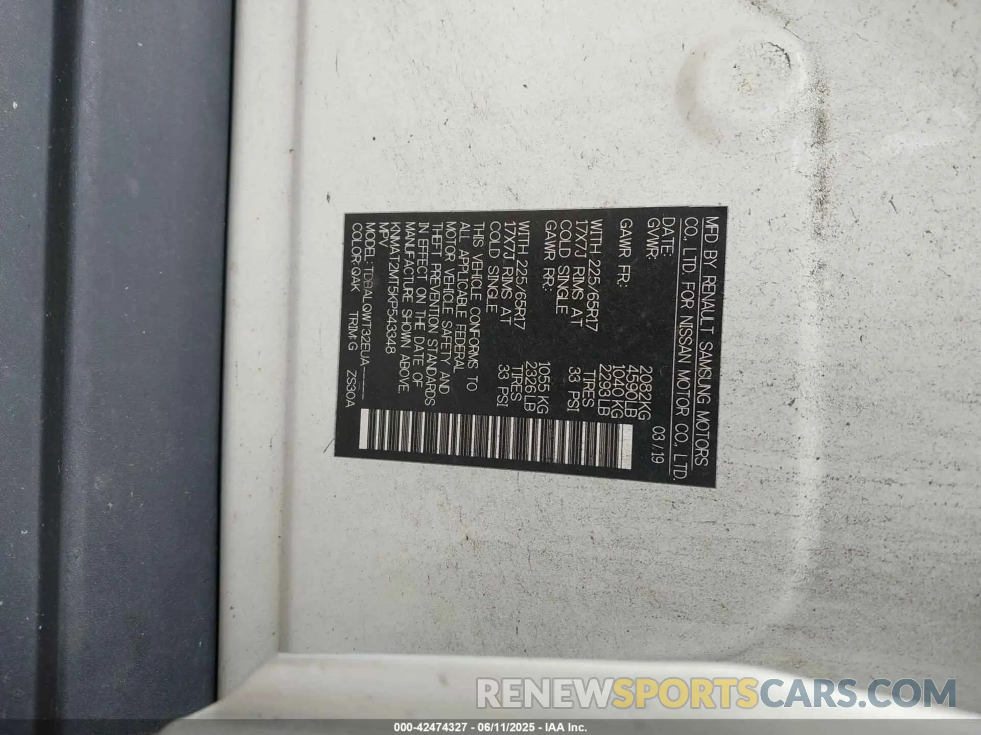 9 Photograph of a damaged car KNMAT2MT5KP543348 NISSAN ROGUE 2019