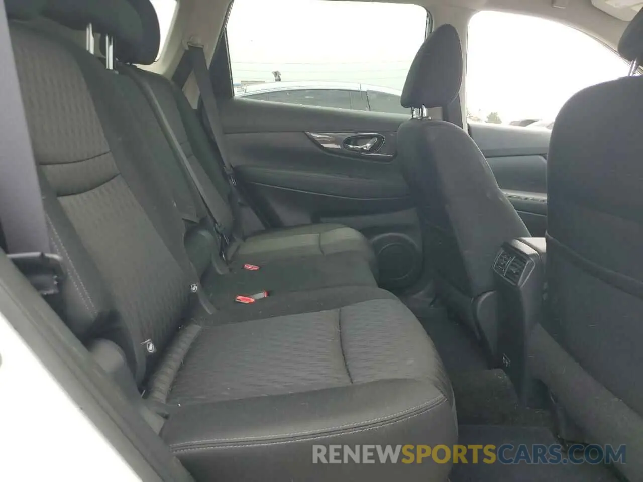 11 Photograph of a damaged car KNMAT2MT5KP544712 NISSAN ROGUE 2019