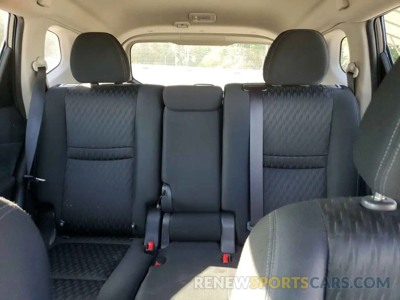 10 Photograph of a damaged car KNMAT2MT5KP544841 NISSAN ROGUE 2019