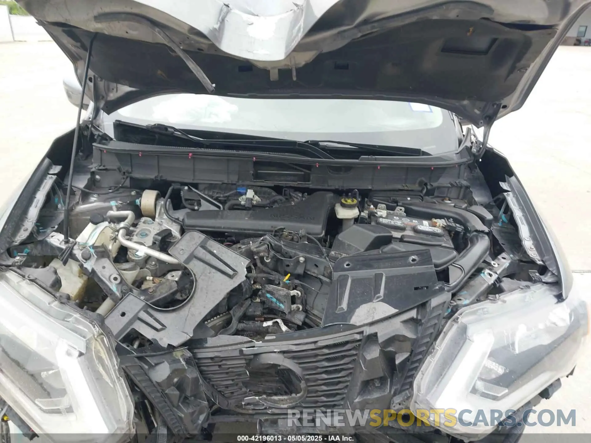 10 Photograph of a damaged car KNMAT2MT5KP559355 NISSAN ROGUE 2019