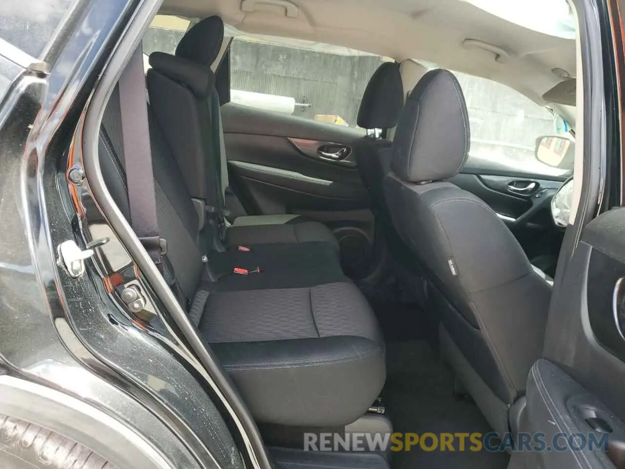 11 Photograph of a damaged car KNMAT2MT6KP500430 NISSAN ROGUE 2019