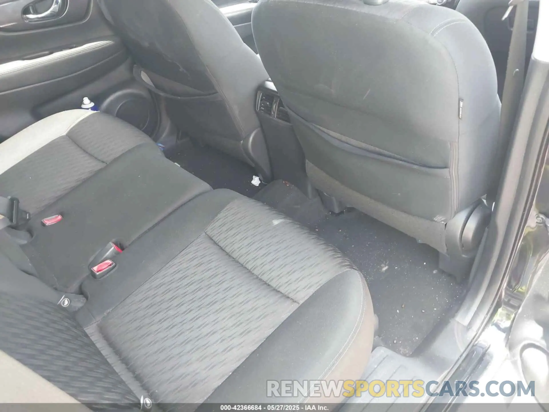 8 Photograph of a damaged car KNMAT2MT6KP504431 NISSAN ROGUE 2019