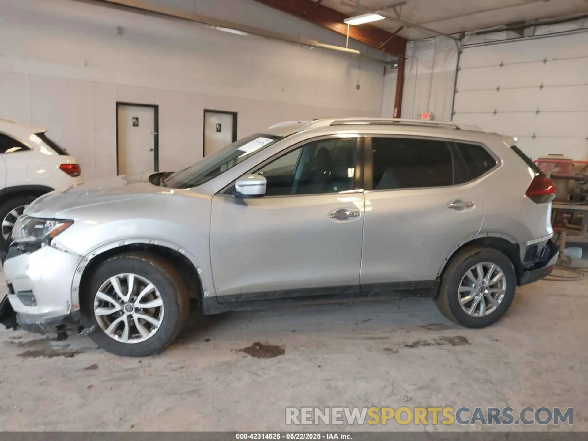 14 Photograph of a damaged car KNMAT2MT6KP508415 NISSAN ROGUE 2019