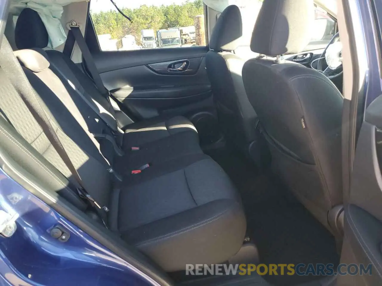10 Photograph of a damaged car KNMAT2MT6KP512481 NISSAN ROGUE 2019
