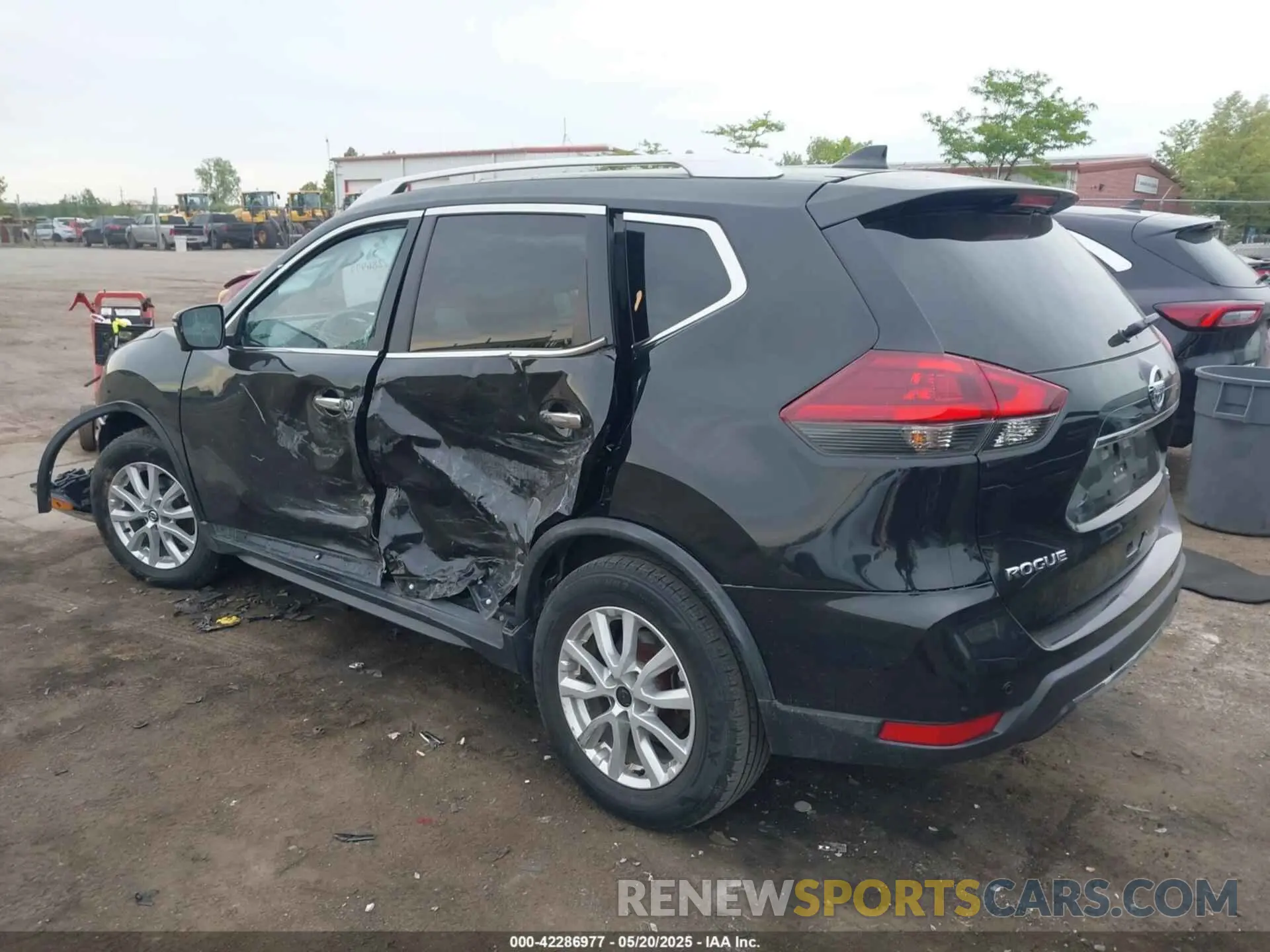 3 Photograph of a damaged car KNMAT2MT7KP500047 NISSAN ROGUE 2019