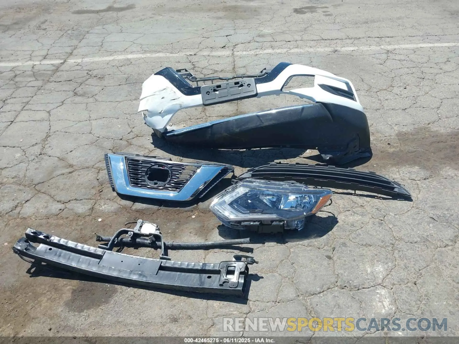12 Photograph of a damaged car KNMAT2MT7KP557140 NISSAN ROGUE 2019
