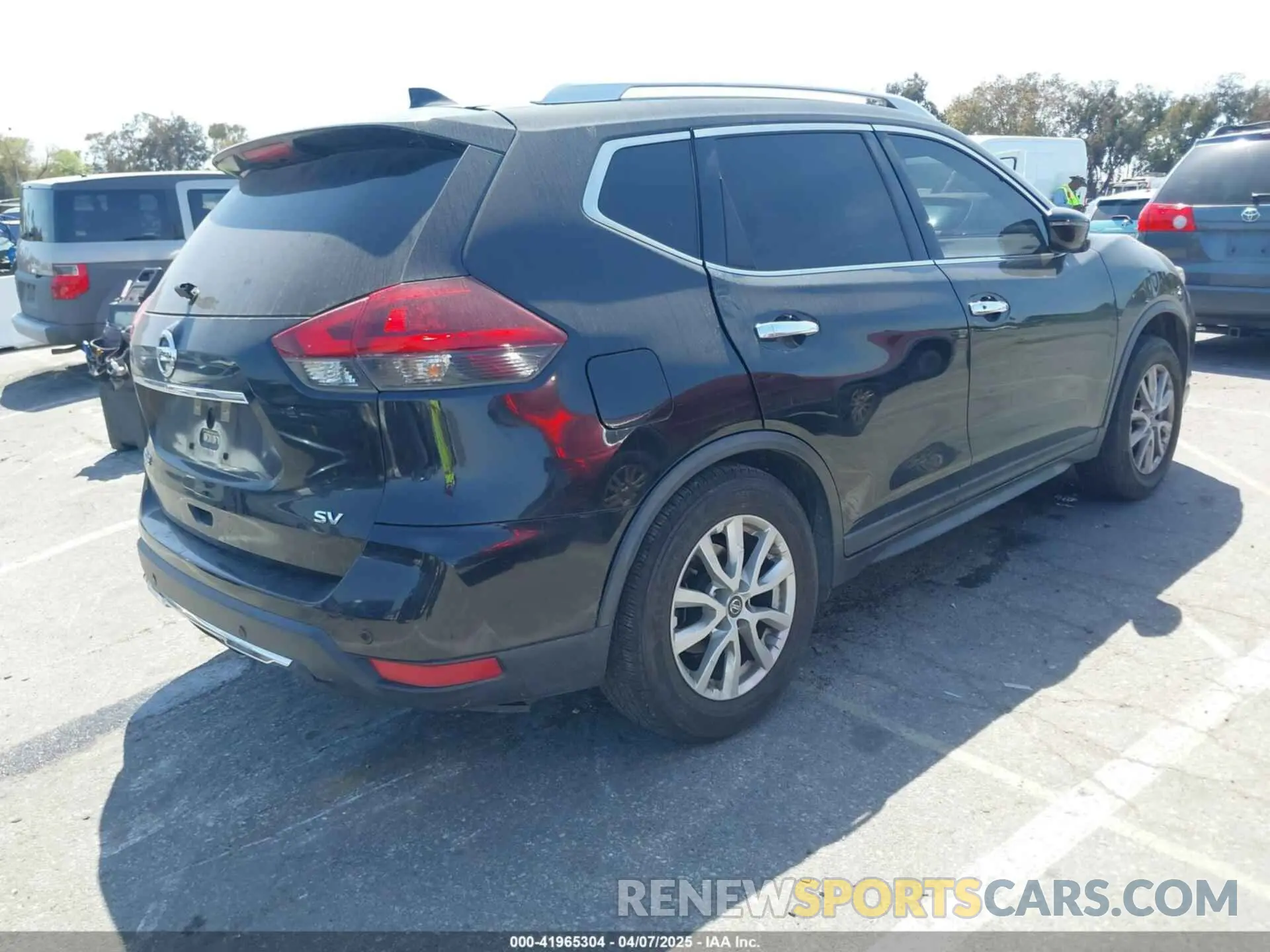 4 Photograph of a damaged car KNMAT2MT8KP506083 NISSAN ROGUE 2019