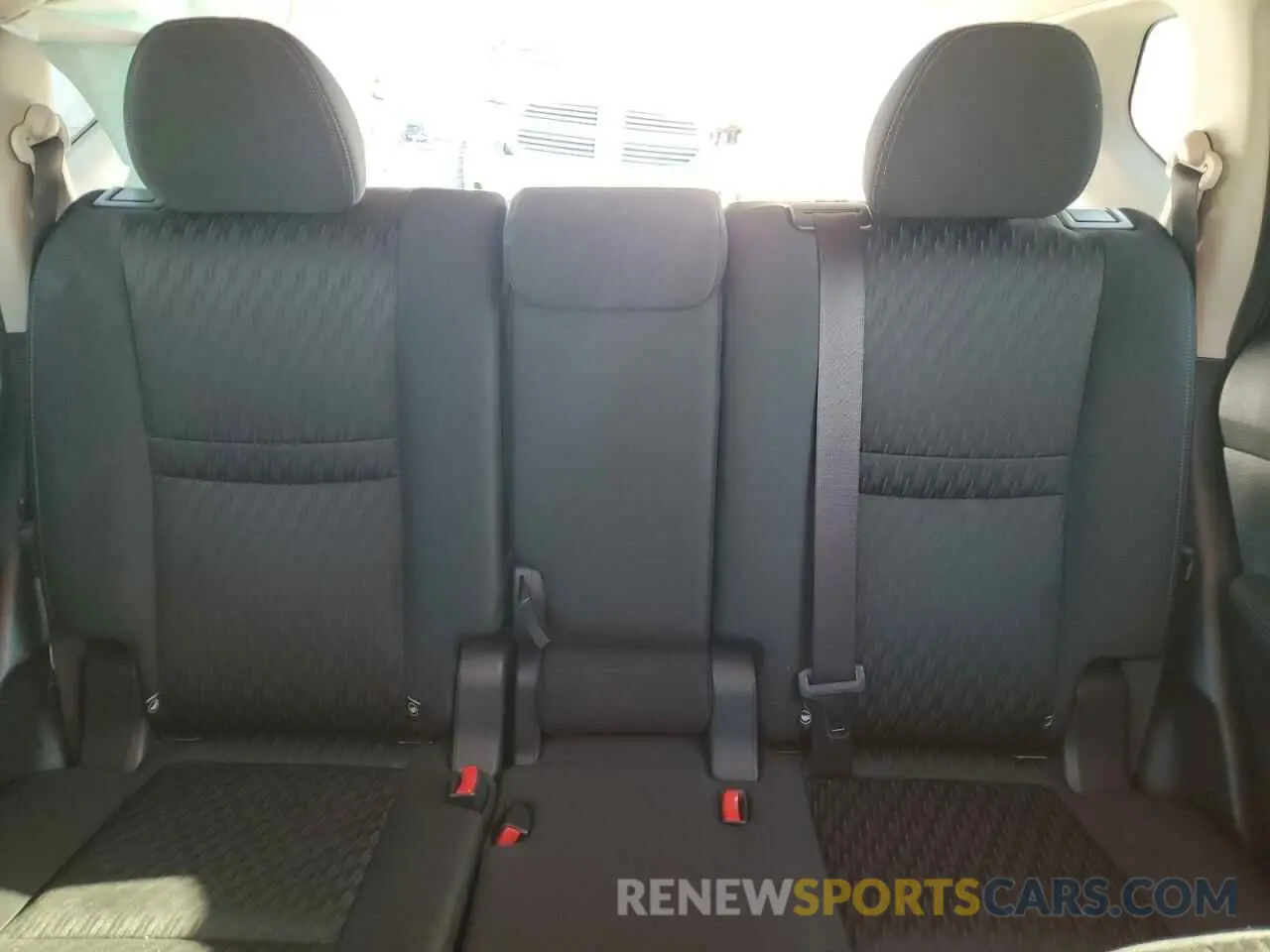 10 Photograph of a damaged car KNMAT2MT8KP527094 NISSAN ROGUE 2019
