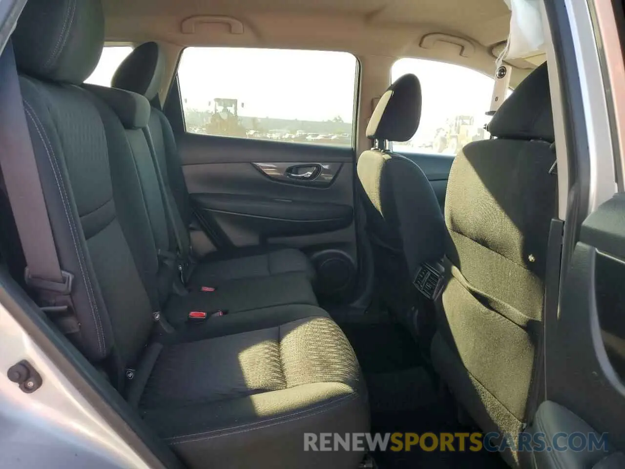 12 Photograph of a damaged car KNMAT2MT8KP527094 NISSAN ROGUE 2019