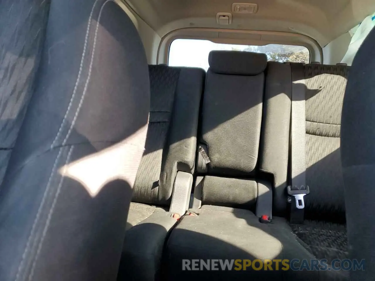 10 Photograph of a damaged car KNMAT2MT8KP530416 NISSAN ROGUE 2019