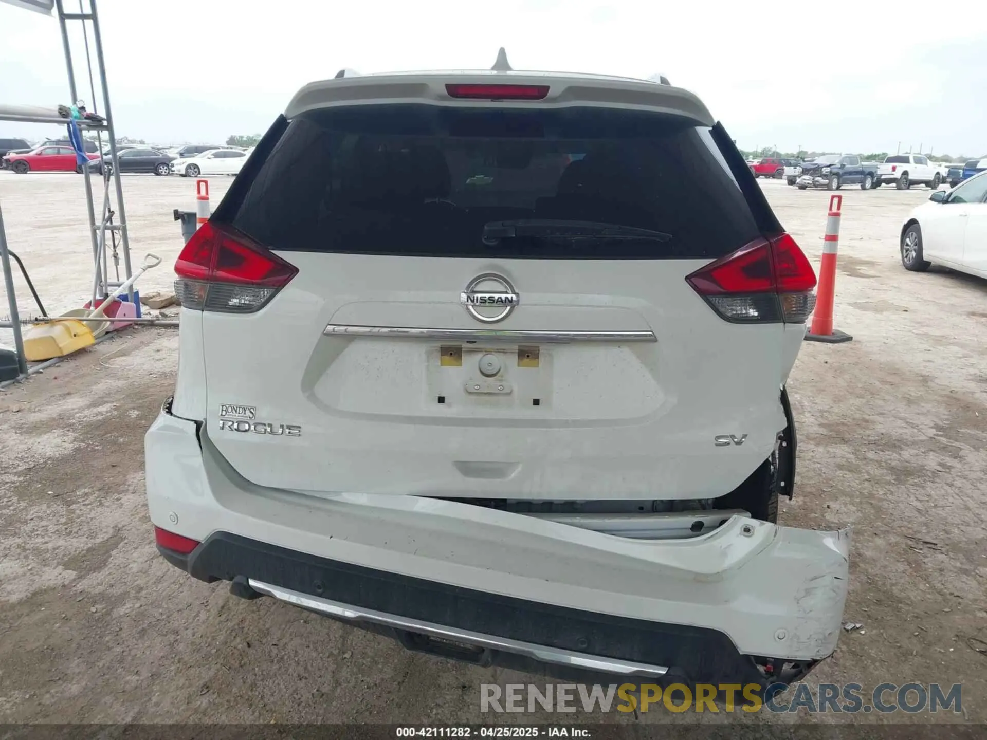16 Photograph of a damaged car KNMAT2MT8KP540489 NISSAN ROGUE 2019