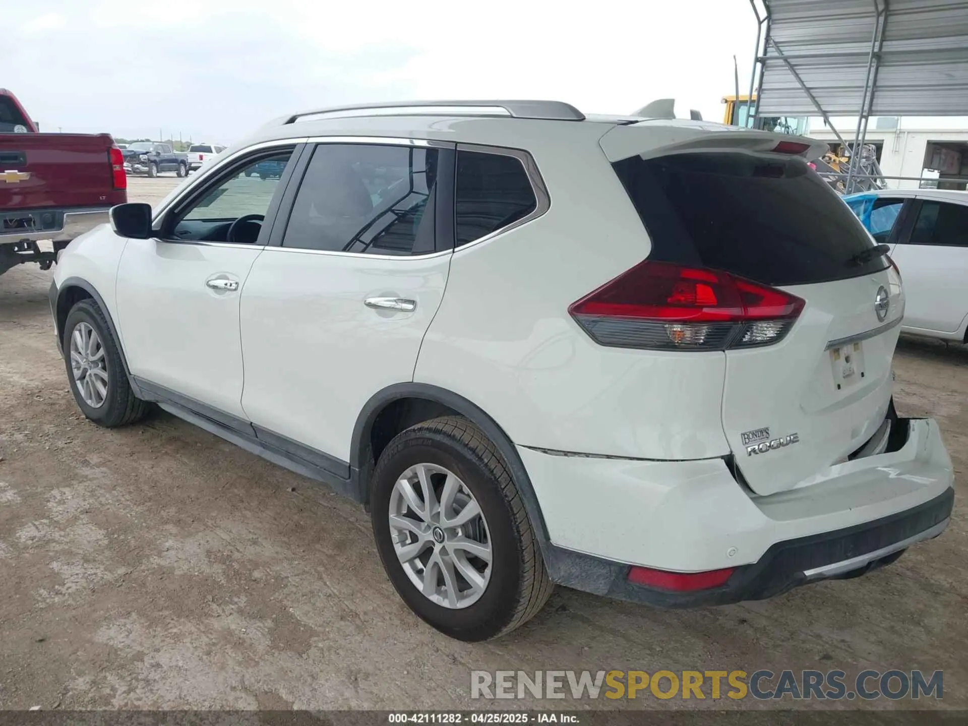 3 Photograph of a damaged car KNMAT2MT8KP540489 NISSAN ROGUE 2019